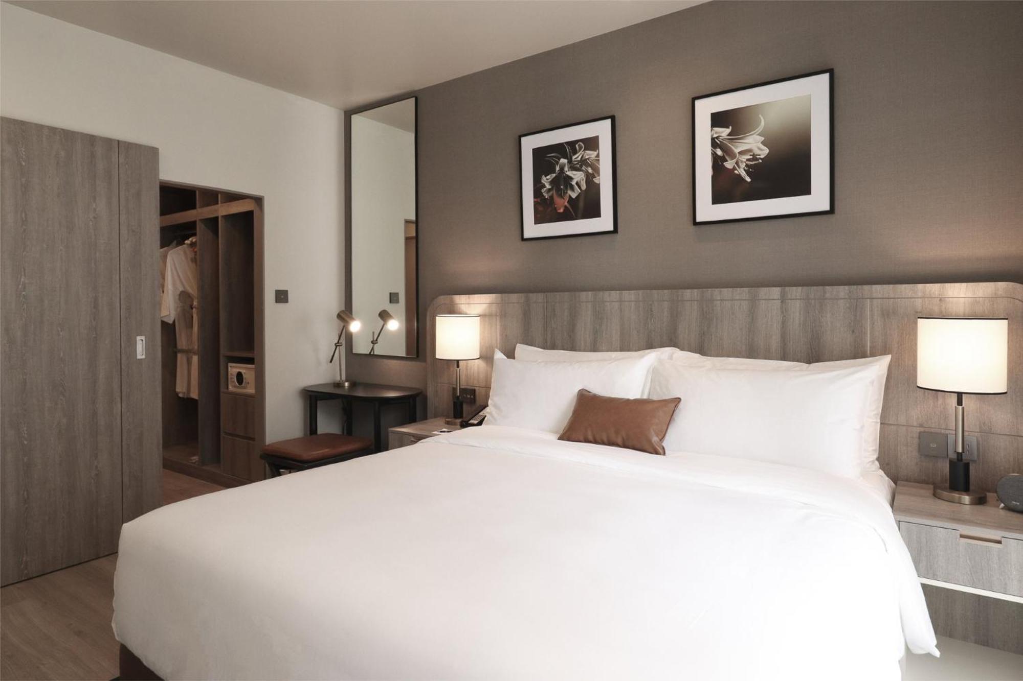 Staybridge Suites Bangkok Sukhumvit By Ihg Esterno foto