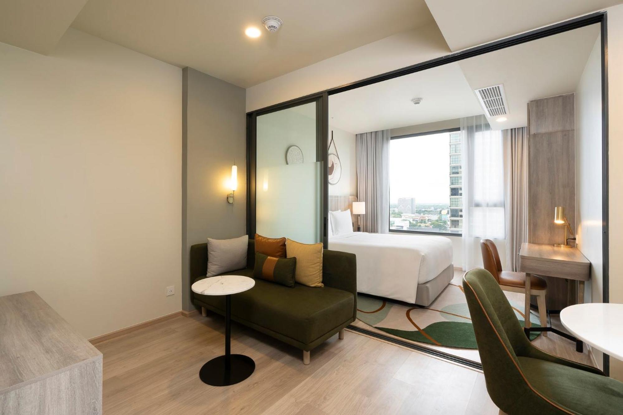 Staybridge Suites Bangkok Sukhumvit By Ihg Esterno foto