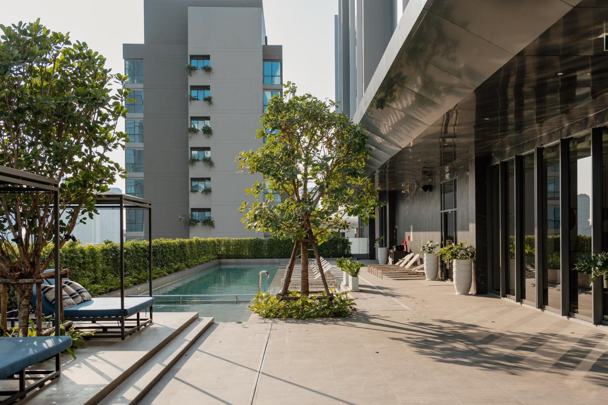 Staybridge Suites Bangkok Sukhumvit By Ihg Esterno foto